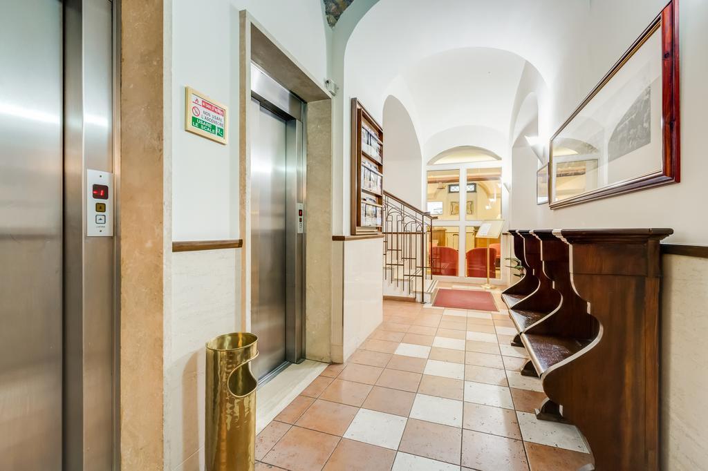מלון רומא Domus Carmelitana מראה חיצוני תמונה